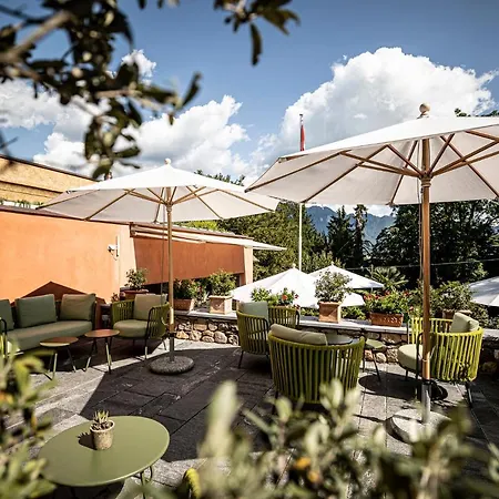 Swiss Historic & Garten Carona