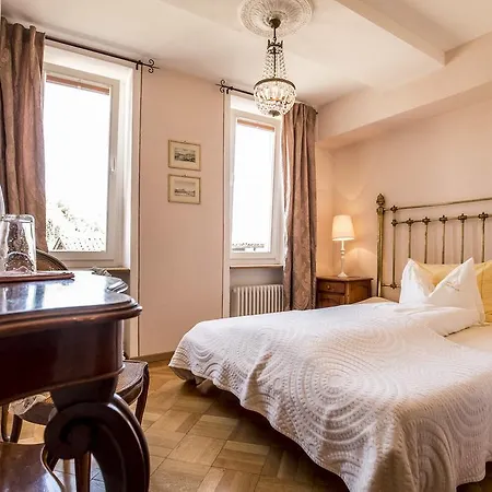 Swiss Historic & Garten Carona Отель 3*